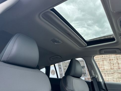 New 2026 Subaru Crosstrek 2.5i Limited AWD/4WD image 19