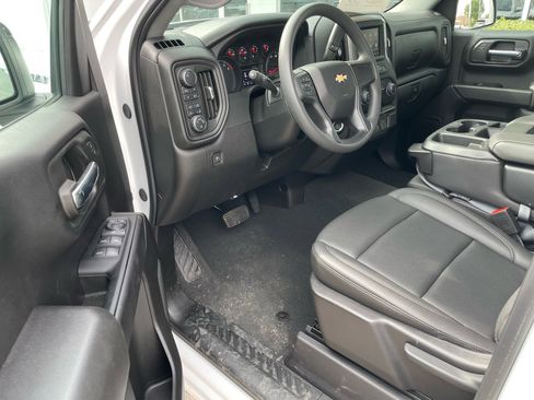 Used 2024 Chevrolet Silverado 1500 W/T w/ WT Safety Package AWD/4WD image 4