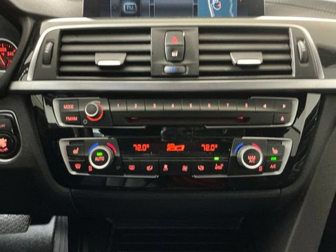 Used 2019 BMW 430i Convertible RWD image 12