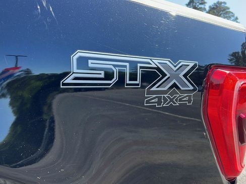 Used 2022 Ford F150 XL w/ STX Black Appearance Package AWD/4WD image 10