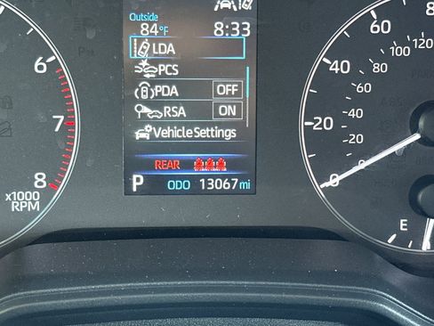 Used 2025 Toyota Corolla Cross AWD Hybrid image 25