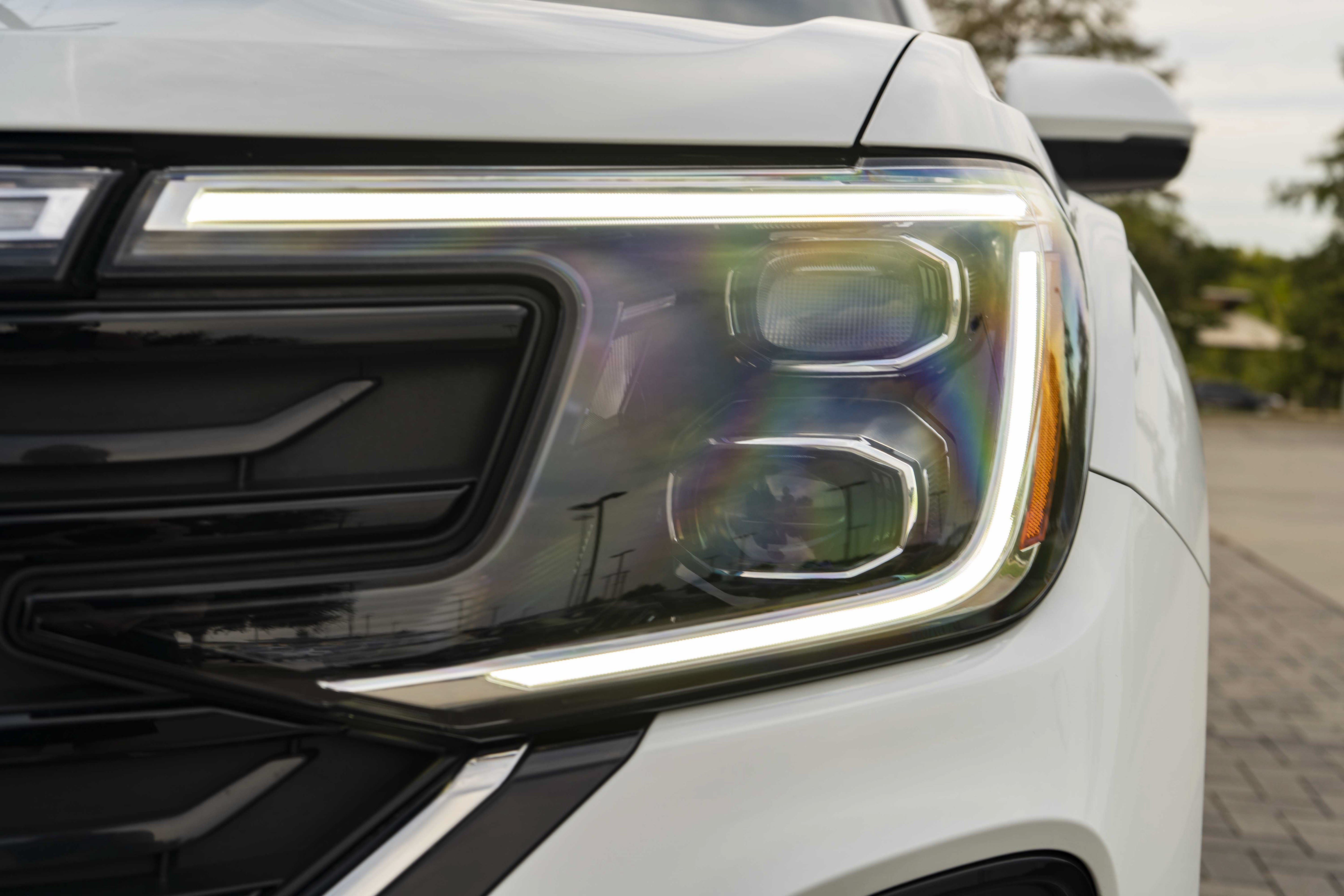 Certified 2024 Volkswagen Atlas Cross Sport SE FWD image 9