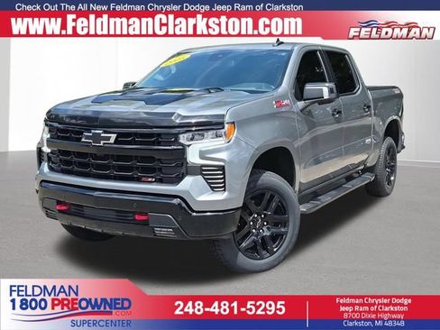 Used 2025 Chevrolet Silverado 1500 LT Trail Boss w/ Convenience Package II AWD/4WD image 1