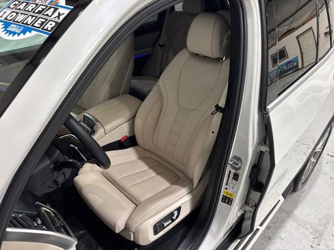 Used 2019 BMW X5 xDrive40i w/ Executive Package AWD/4WD image 38