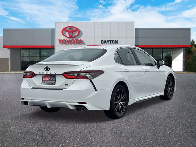 Used 2024 Toyota Camry SE w/ Cold Weather Package FWD image 10