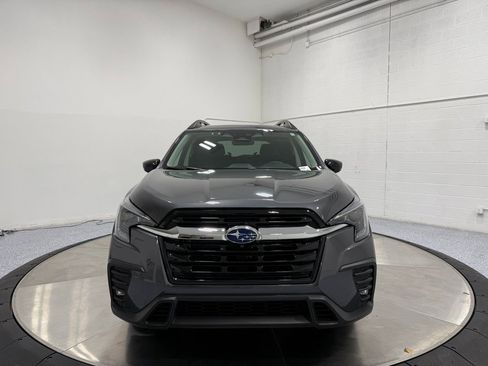 Used 2024 Subaru Ascent Limited w/ Technology Package AWD/4WD image 2