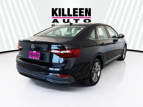 Used 2022 Volkswagen Jetta SE FWD image 7