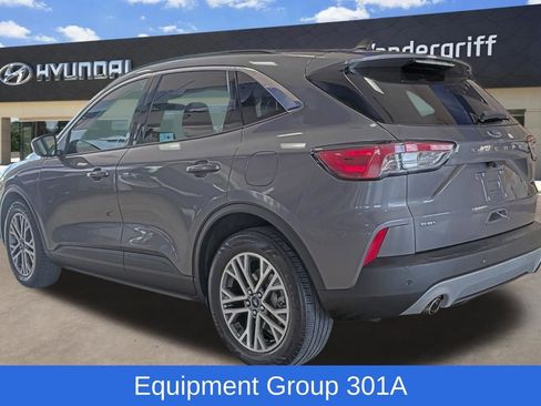 Used 2021 Ford Escape SEL FWD image 2