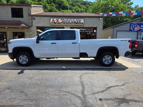 Used 2024 Chevrolet Silverado 2500 W/T w/ WT Convenience Package AWD/4WD image 4