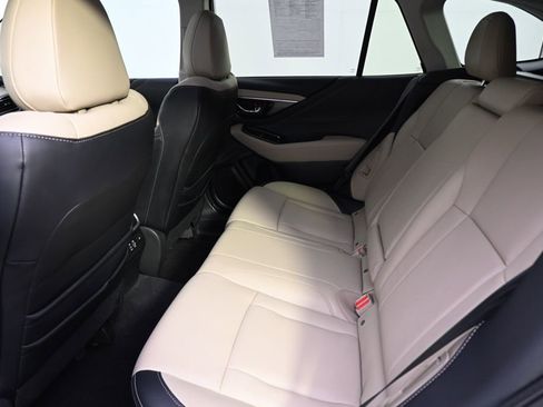 Certified 2025 Subaru Outback Limited image 21