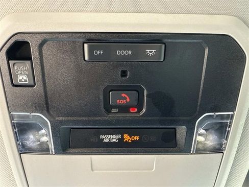 Used 2022 Toyota Tundra SR5 image 18