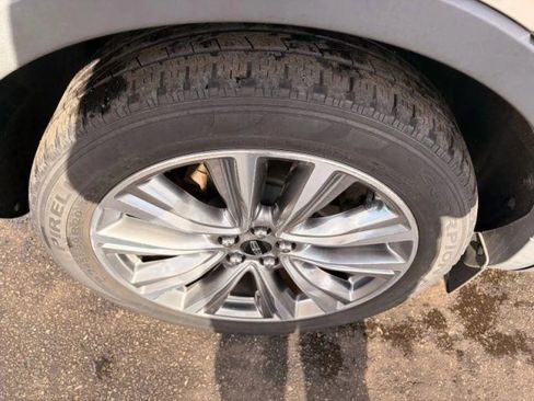 Used 2017 Lincoln MKX Reserve w/ Lincoln MKX Climate Package AWD/4WD image 42