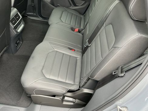 New 2026 Volkswagen Atlas Cross Sport SEL R-Line image 28