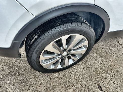 Used 2017 Buick Encore Preferred FWD image 8