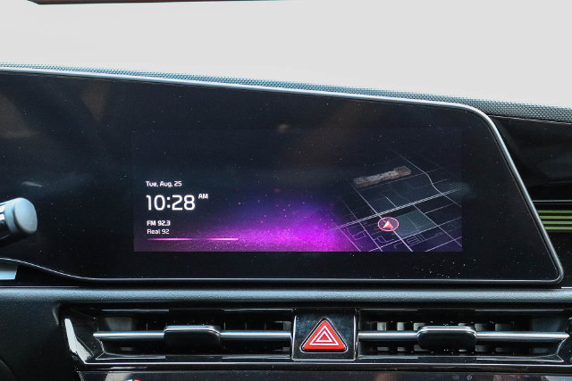 Certified 2025 Kia Niro EX FWD image 15