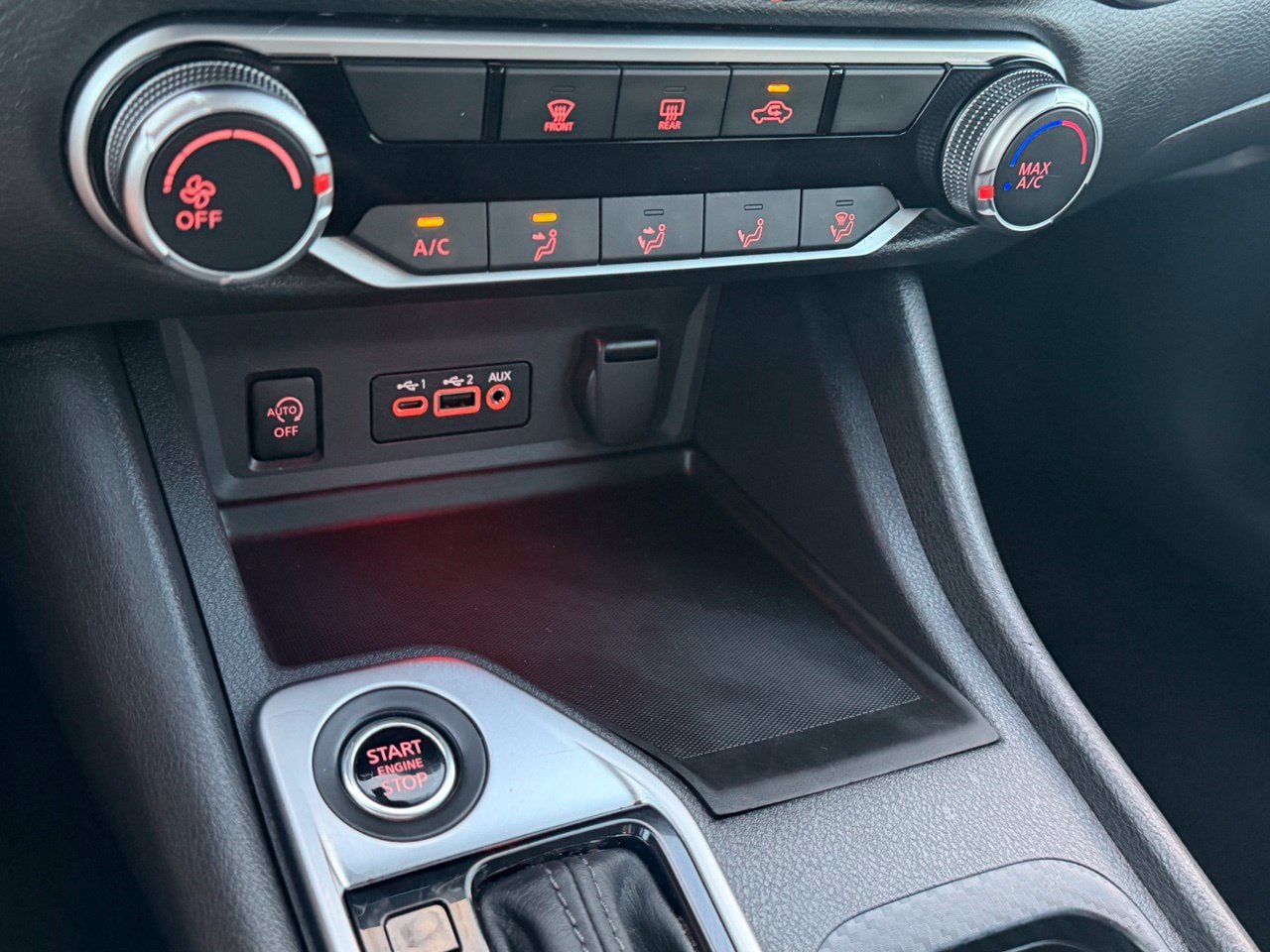 Certified 2025 Nissan Sentra SV FWD image 21
