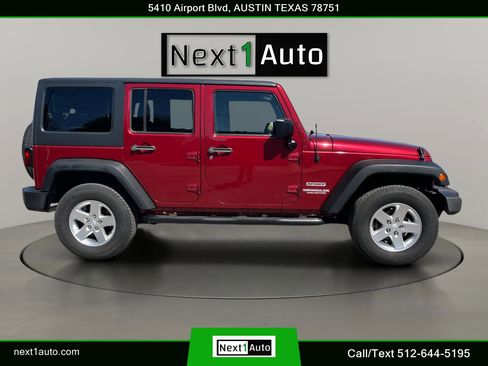 Used 2013 Jeep Wrangler Unlimited Sport image 3