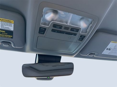 Used 2017 Toyota Highlander XLE image 27