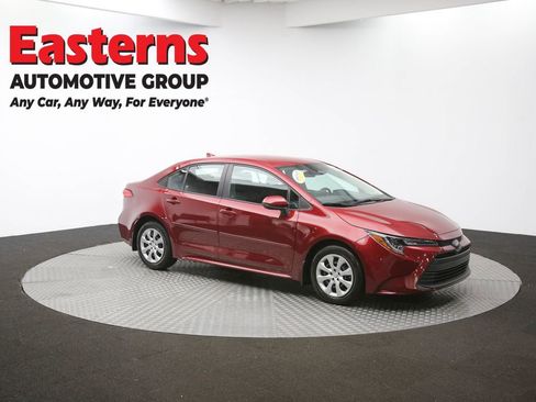 Used 2023 Toyota Corolla LE image 47