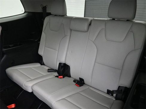 Used 2020 Kia Telluride S w/ S 8 Passenger Seating Package image 21