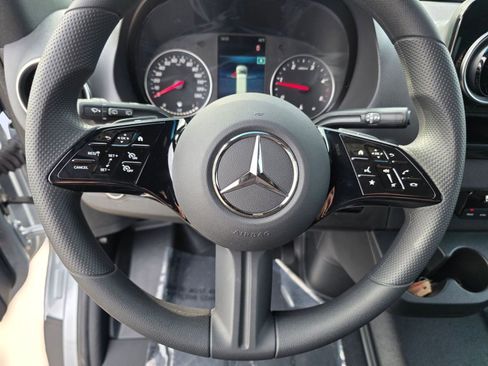New 2025 Mercedes-Benz Sprinter 2500 image 14