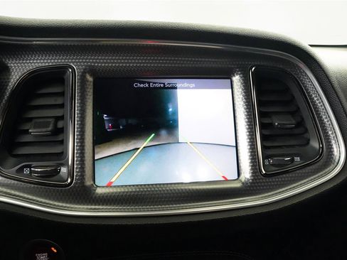Used 2016 Dodge Challenger SRT Hellcat RWD image 48