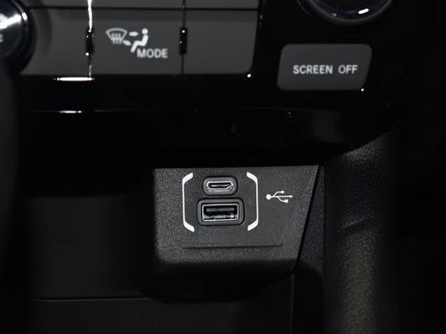 New 2026 Jeep Compass Latitude AWD/4WD image 14