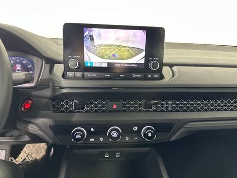 Used 2025 Honda Accord LX image 22