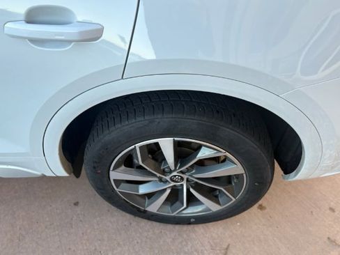 Used 2023 Audi Q5 2.0T Premium Plus image 14