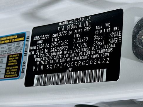 Used 2024 Kia Telluride SX w/ Towing Package FWD image 32