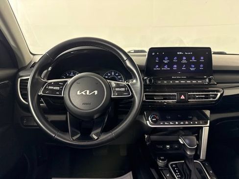 Used 2022 Kia Seltos EX AWD/4WD image 28