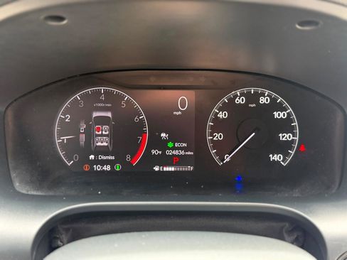 Used 2023 Honda HR-V LX image 11