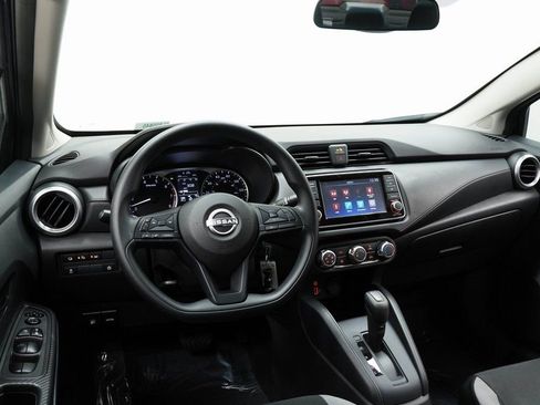 Used 2025 Nissan Versa S w/ Trunk Package FWD image 5