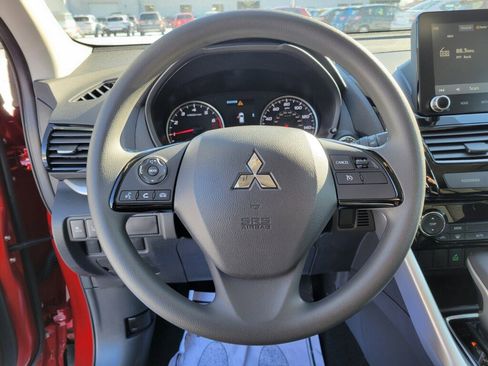 New 2025 Mitsubishi Eclipse Cross LE image 26