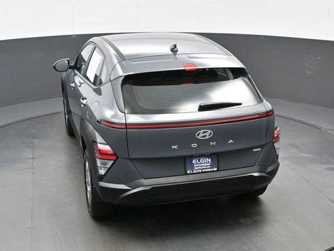 Used 2025 Hyundai Kona SE AWD/4WD image 35