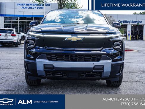 New 2026 Chevrolet Silverado EV LT AWD/4WD image 9
