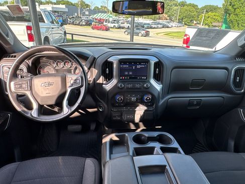 Used 2021 Chevrolet Silverado 1500 RST AWD/4WD image 8