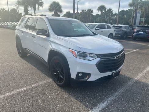 Used 2019 Chevrolet Traverse Premier w/ Redline Edition FWD image 9