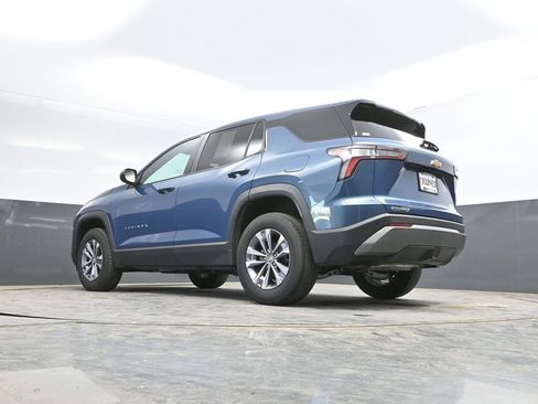 Used 2025 Chevrolet Equinox LT FWD image 35