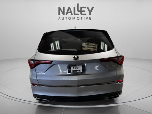 Certified 2023 Acura MDX FWD w/ Technology Package image 3