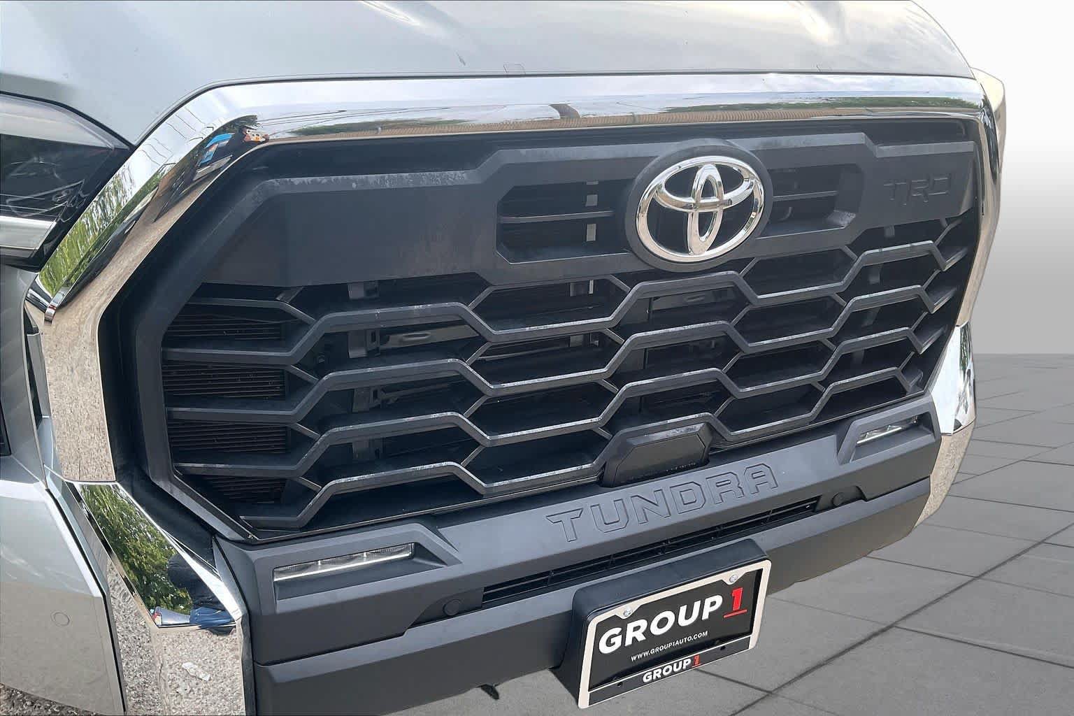 Used 2022 Toyota Tundra SR5 w/ TRD Off-Road Premium Package RWD image 29