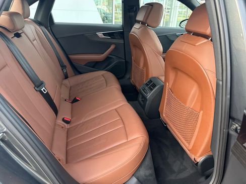 Used 2023 Audi A4 2.0T Premium w/ Convenience Package image 32