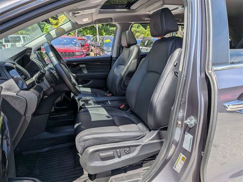 Used 2024 Honda Odyssey Touring image 25