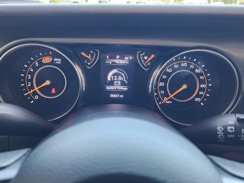 Used 2020 Jeep Wrangler Unlimited Sport AWD/4WD image 20