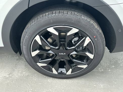New 2026 Kia Sorento SX FWD image 12