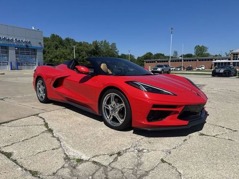 Used 2023 Chevrolet Corvette Stingray Preferred Conv w/ Stealth Interior Trim Package RWD image 11