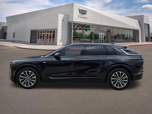 New 2026 Cadillac Lyriq Sport w/ LPO, Floor Liner Package image 3