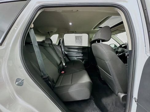 Used 2023 Honda CR-V EX image 28