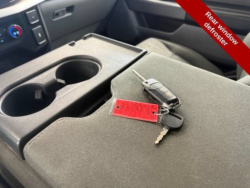 Used 2023 Ford F150 XLT AWD/4WD image 30