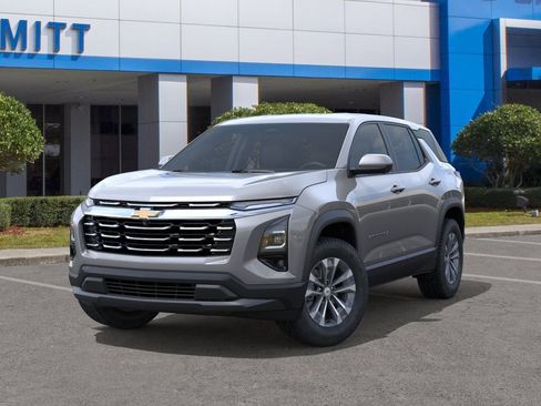 New 2026 Chevrolet Equinox LT FWD image 6